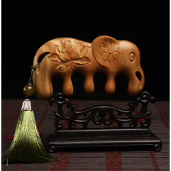 Handmade Boxwood Comb – Intangible Heritage White Elephant Carving, Natural Huangyang Wood, Unisex Gift Comb