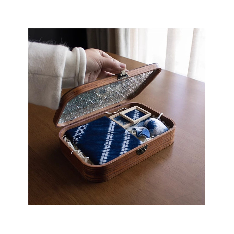 Handmade Tie-Dye Gift Box – Plant Indigo Dyed Craft, Solid Wood Storage Box, Intangible Heritage Souvenir & Keepsake